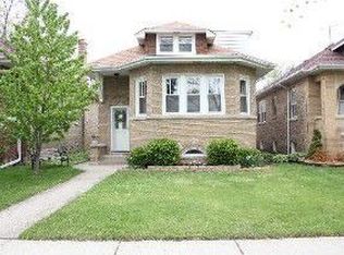 7254 W Farwell Ave, Chicago, IL