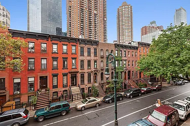 443 West 44th Street in Hell's Kitchen