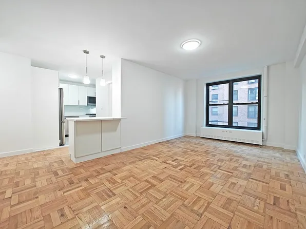 193 Clinton Ave APT 5H, Brooklyn, NY 11205