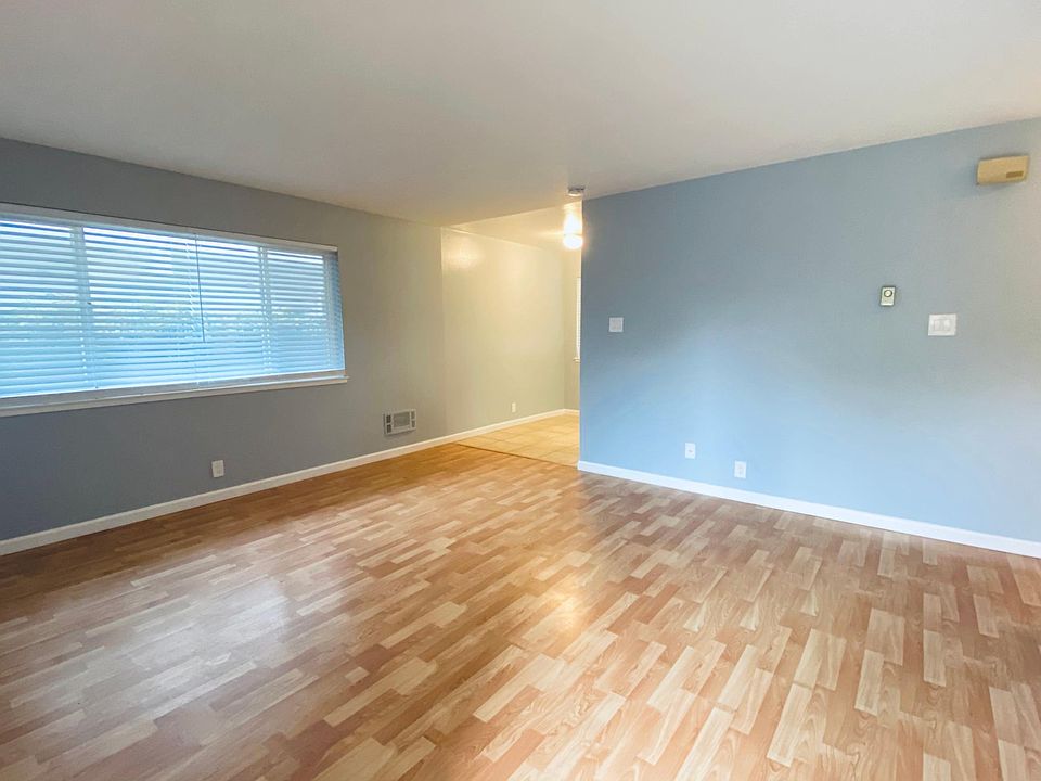 1st image of 1136 Capuchino Ave APT 1