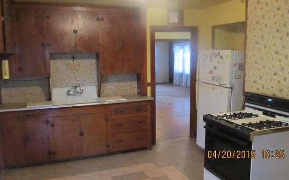 4th image of 2117 Mississippi St