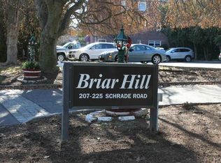 219 Schrade Rd APT 2D, Briarcliff Manor, NY 10510