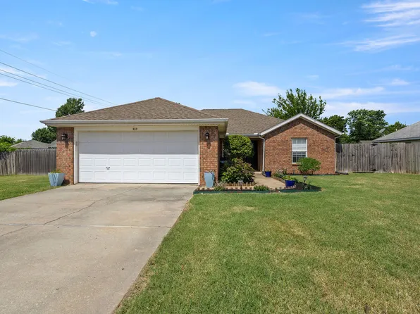 112 Greene Acres St, Lowell, AR 72745