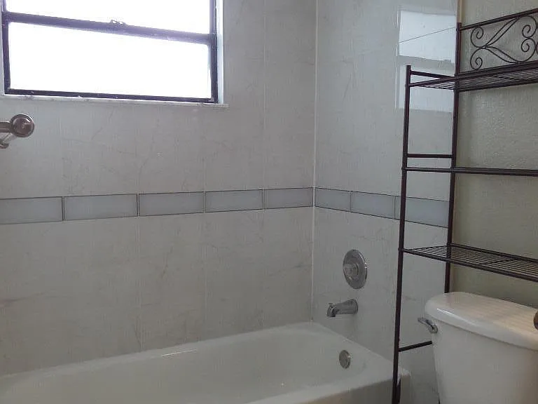 1440 Windorah Way #D — Photo 13