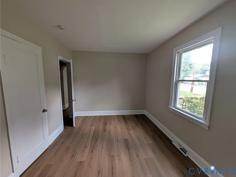 726 Jefferson Pl — Photo 14