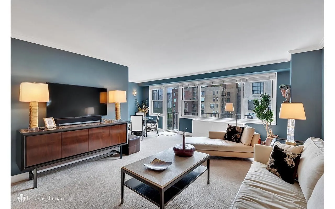 80 Central Park #15E photo 1