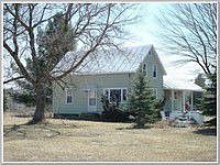 1st image of 583 W Oakwood Dr