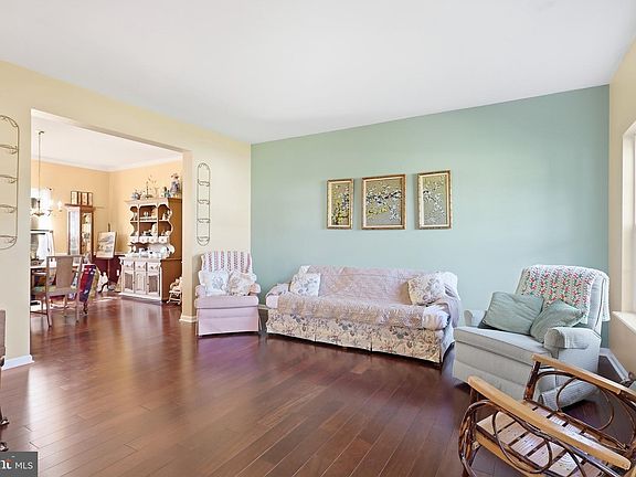 2nd image of 106 Marley Rd