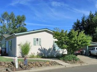 1580 SW Nicole Dr, McMinnville, OR 97128