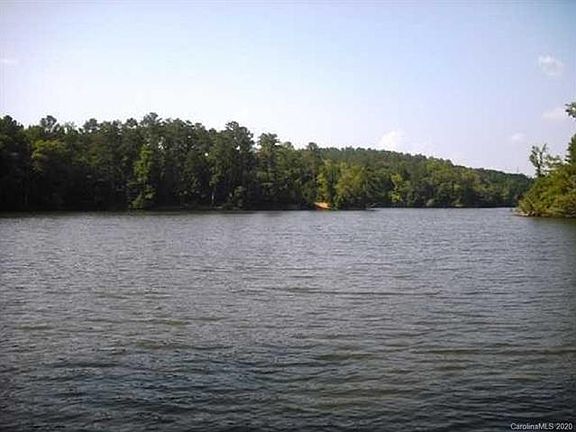 4th image of 356 General Sumter Dr