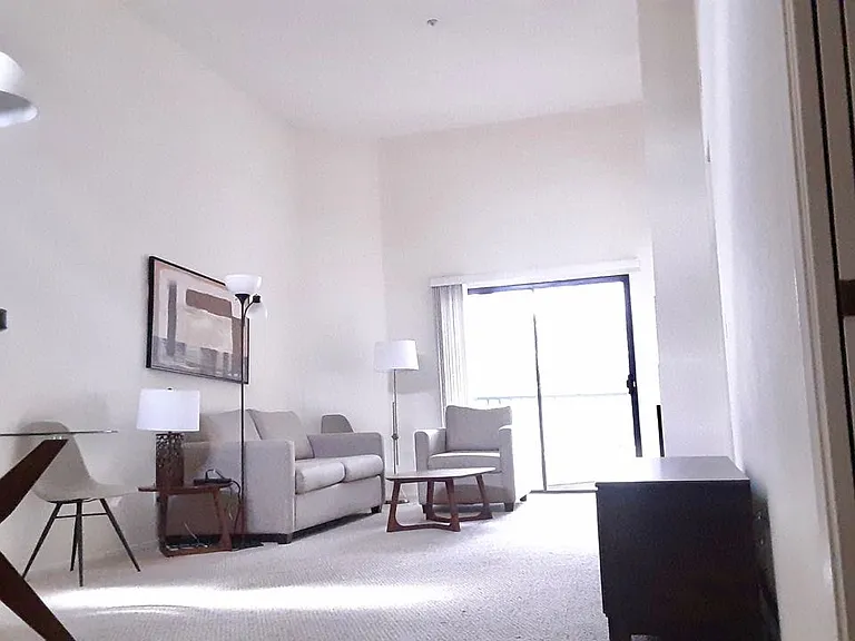 Portofino Place Apartments — Photo 7