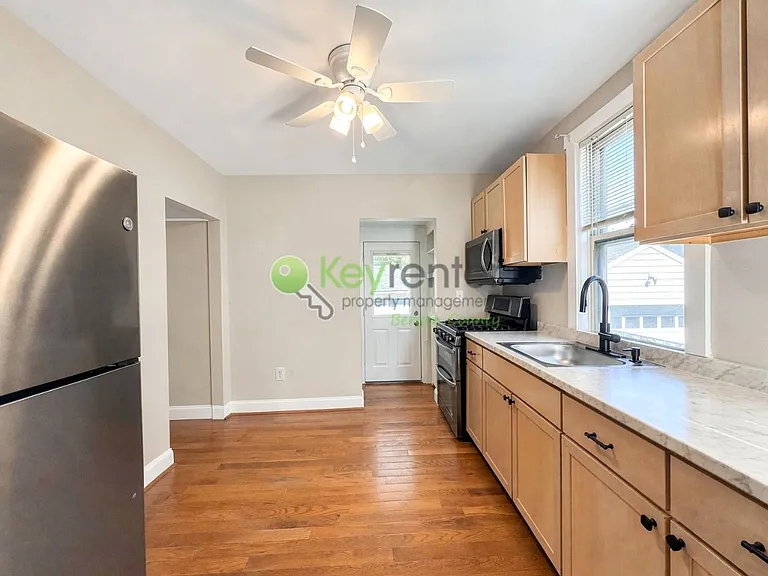 1232 Alicia Ave — Photo 17