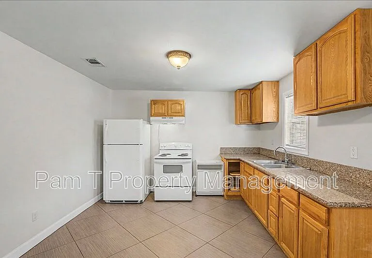 701 Atlanta St — Photo 8