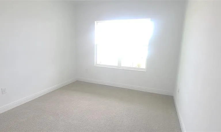9754 SW 103rd Ave — Photo 14