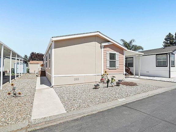 2nd image of 3105 Patriot Ln