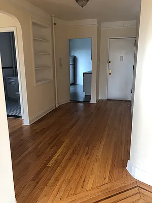 Rented by Brixton Manor LLC | media 27