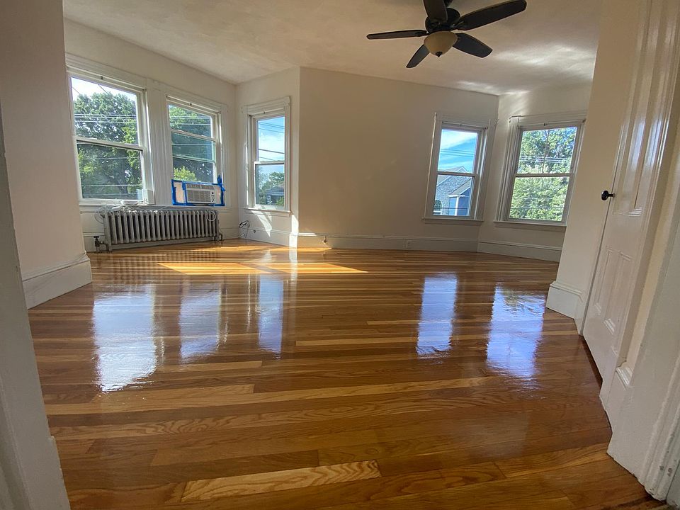 Bedroom 2/ livingroom