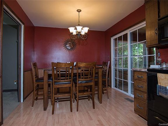 4th image of 2407 Cliffside Dr #34