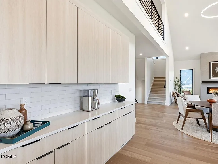 1285 E Lasso Trl — Photo 23