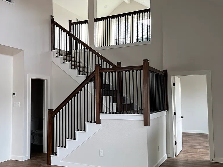 2725 Gordon Ave — Photo 26