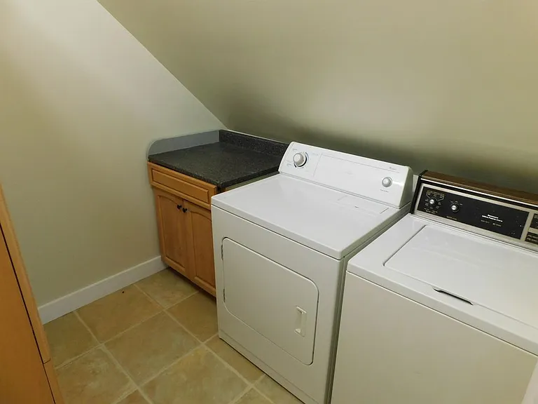 91 Bayview St #3 — Photo 9