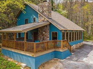 1220 Bavarian Way, Gatlinburg, TN 37738
