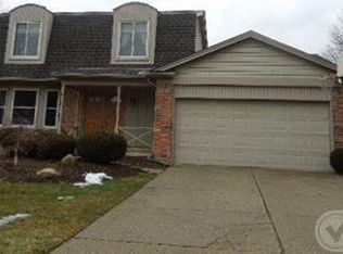 258 Prospect Dr, Rochester Hills, MI 48307