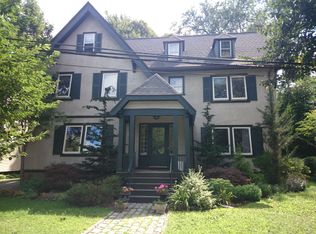 50 Griggs Rd, Brookline, MA 02446
