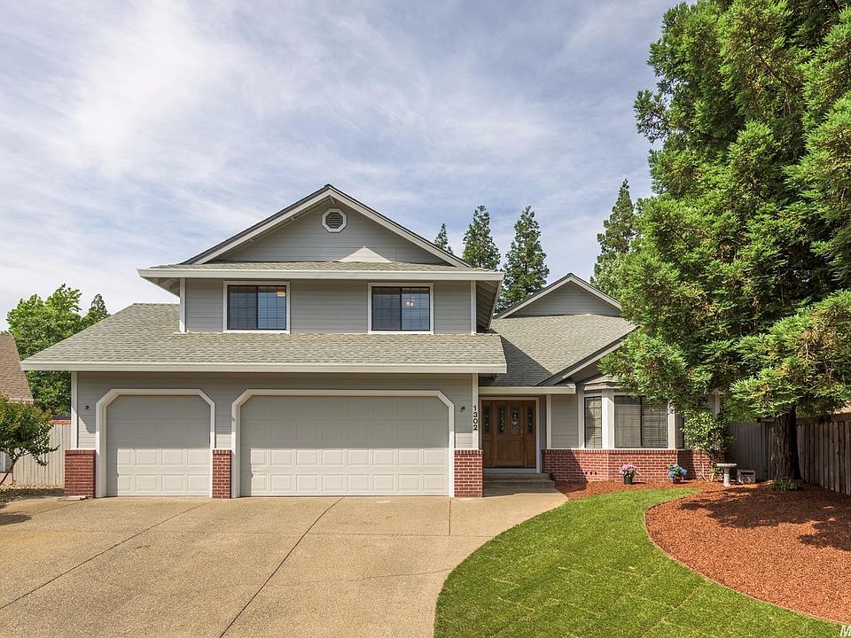 1st image of 1302 Green Valley Ct