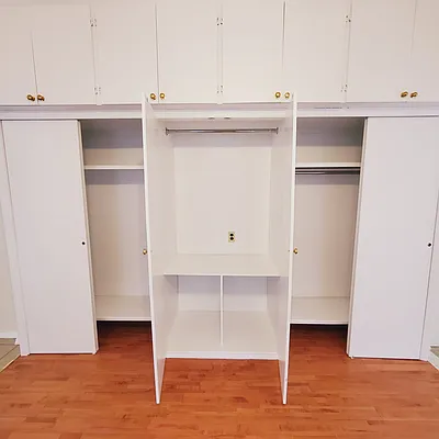 Rented by New York Residence | media 32