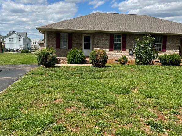 106 12th Ave NW #106, Winchester, TN 37398