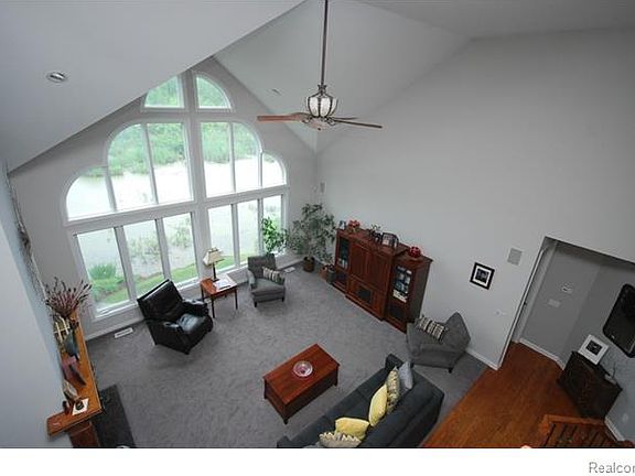 5th image of 8711 Stoney Creek Dr