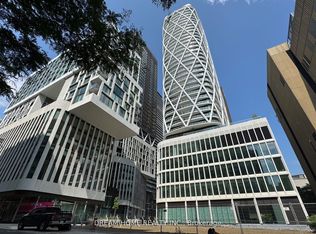 238 Simcoe St #1807, Toronto, ON M5T0E2
