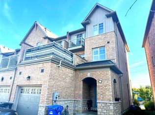 111 Starwood Dr, Guelph, ON N1E 0H5