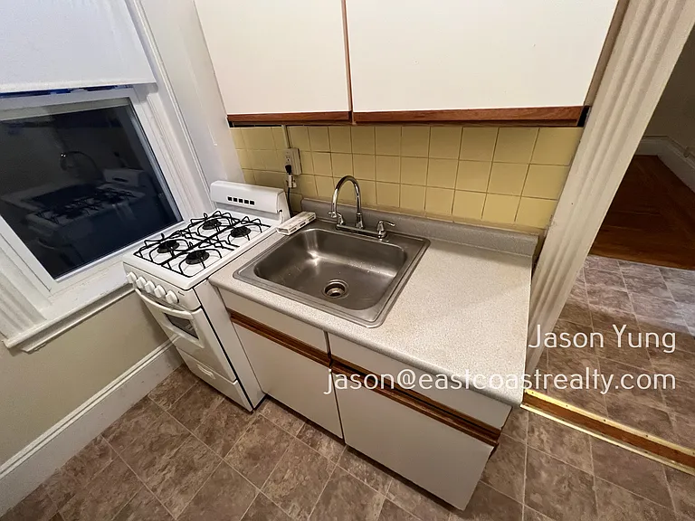 13 Royce Rd #28 — Photo 3