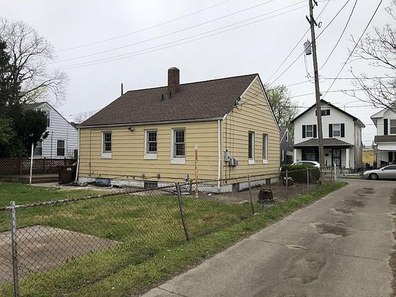 4th image of this home