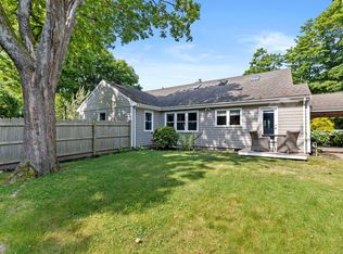 953 County Rd, Pocasset, MA 02559