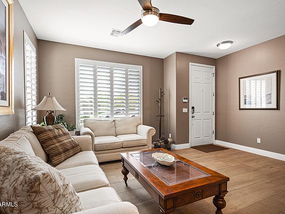 5th image of 43542 W SANSOM Drive