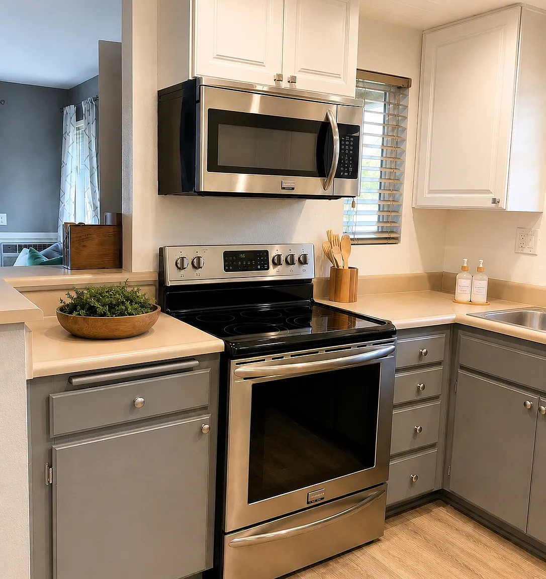 1 bed, 651 sqft, $3,350 — Photo 3