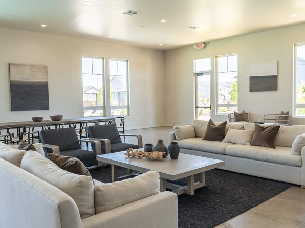 Northplace Apartment Homes | 5115 Countryside St NE, Salem, OR