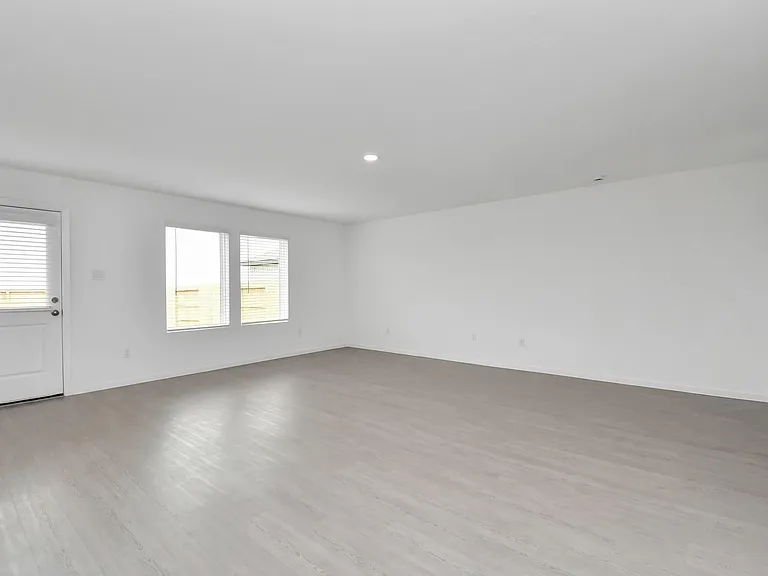 1507 Windrose Bnd — Photo 8