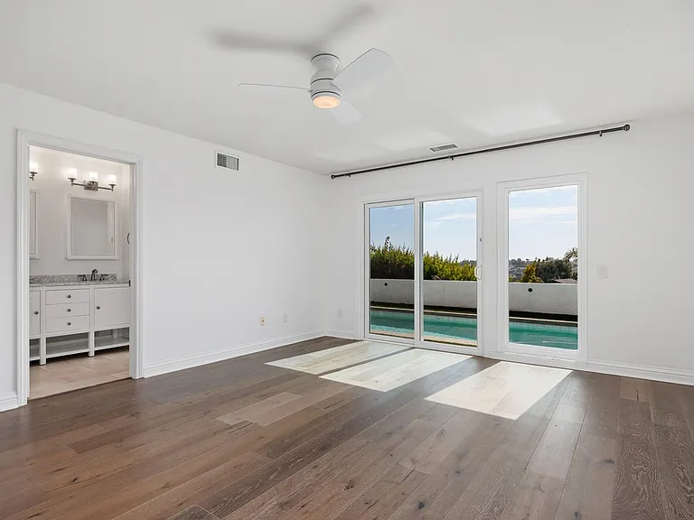 3607 Laredo St — Photo 19