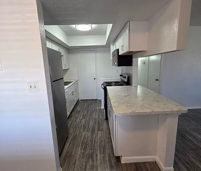 4416 N 35th Ave #201 — Photo 4