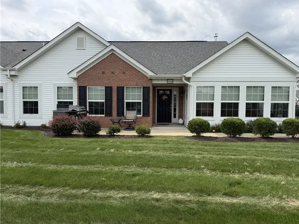 1044 Tilly Dr, Valencia, PA 16059