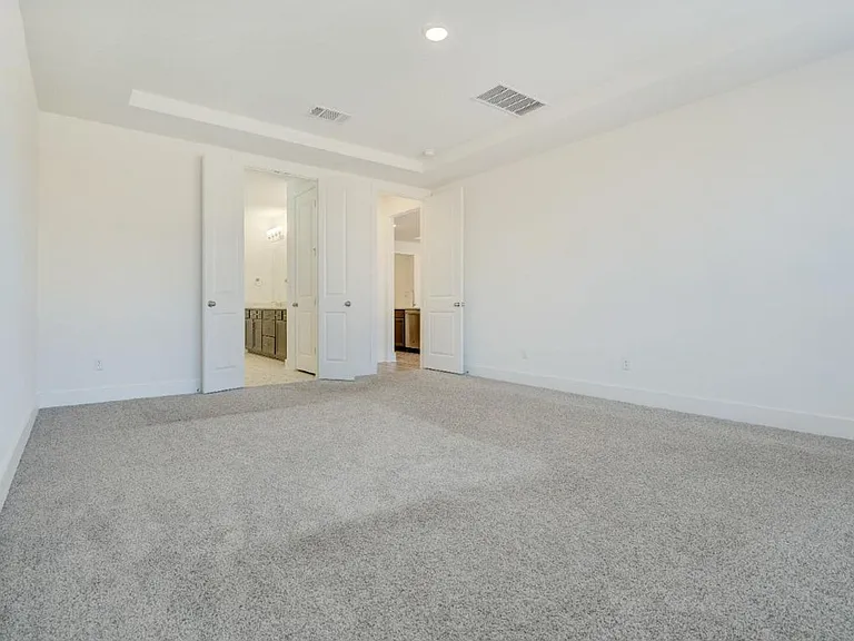 1845 Donetto Dr — Photo 11