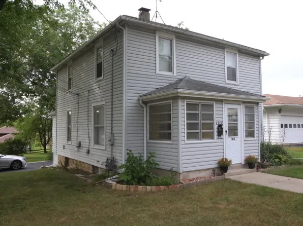 803 N Washington Ave, Batavia, IL 60510