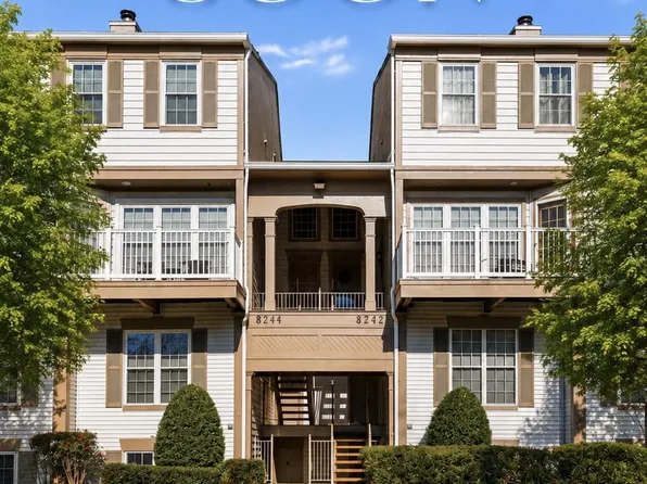 8244 Catbird Cir Unit 101, Lorton, VA 22079