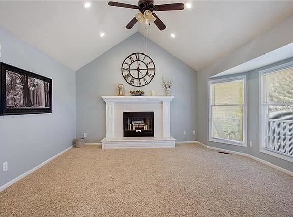 4th image of 109 Jasmine Cir