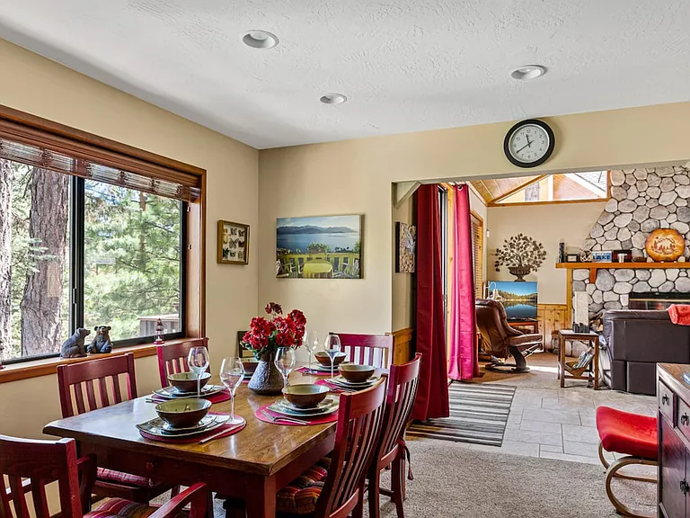 655 Sutter Ln — Photo 6