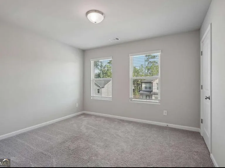 545 S Fortune Way — Photo 11